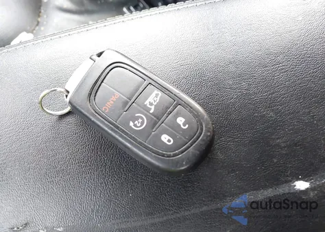 2019 Jeep Cherokee Limited 4X4 z USA, uszkodzony, nr VIN 1C4PJMDX6KD441072